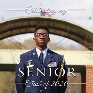 Meet your Posher, Delphine